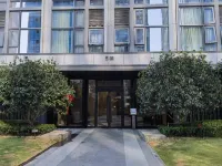 Xiangyang House Seaview Apartment