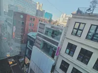 Ekonomy Hotel Myeongdong Premier Các khách sạn gần Công viên Sowol Gil