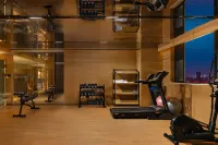 Wangyi E-Sports Hotel (Jiashan Yintai) - Airport Shuttle