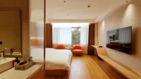 Wisdom Hotel (Asahikawa Branch) Hotels in Xichuan
