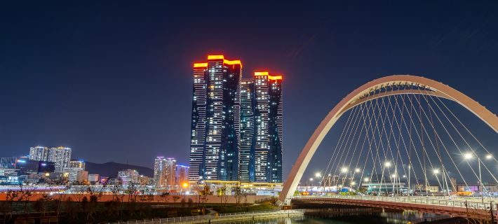 Booking The Bay Busan Station Hotels in Бусан