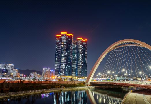 부킹더베이 스카이브릿지