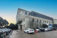 尼德蘭官邸1號飯店（溪蘭路店） 自由贸易试验区附近的飯店