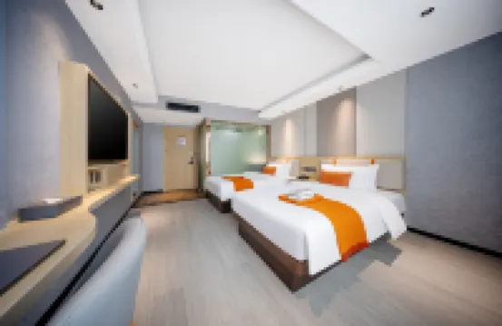 Boxuan  Hotel (Yiwu International Trade City)