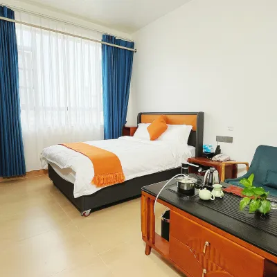 Fengfu Apartment Hotels near Lingnan Dadi Baicaoyuan
