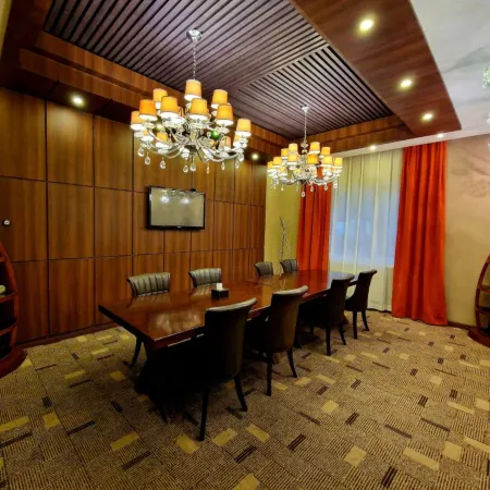 New West Hotel
