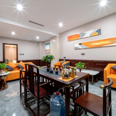 Pudun Business Hotel (Linyi)