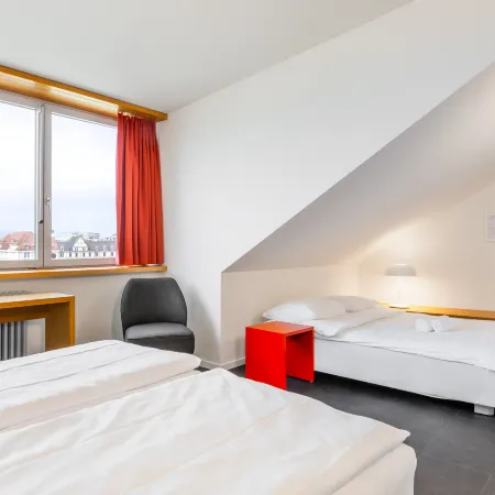 Hotel Marta - 1950’s architecture in Zurich’s vibrant old town, near main station