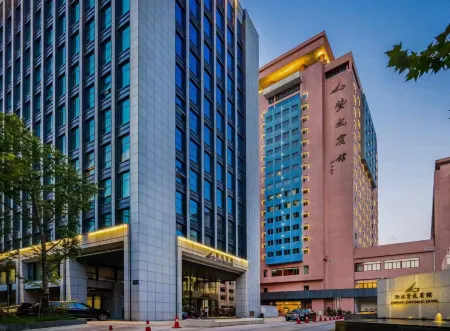 Zancheng Hotel (Hangzhou Xihu Boulevard) Отели рядом с достопримечательностью «Wang Former Residence»