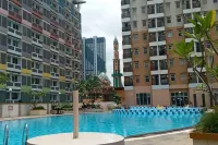 Sartika Apartment - Pools