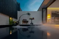 Nanchong ROMAN Hotel (XIHUA Normal University) Отели в г. Наньчун