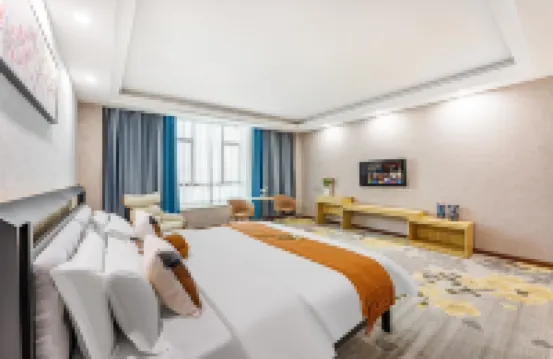 Viet Hotel (Foshan Yanbu Commercial Center Suiyan Road Branch) Hotels near HuangQi BuXingJie