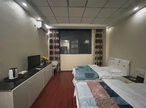 Genyuanju Hotel Hotels in Luding