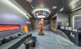 Cixi Huangwu E-sports Hotel (Xinhefang Branch)