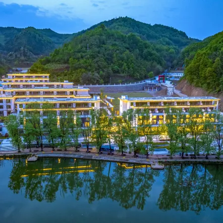 Zhuozhou Hotel