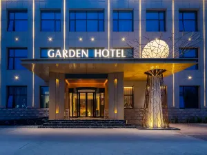 Yucheng Mulan Lake Garden Hotel (Yucheng County Government Store)