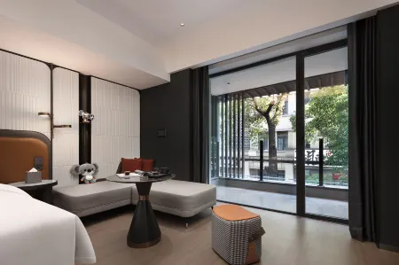 DoAland V Hotel (Changsha Wuyi Square Chaozong Street Branch)