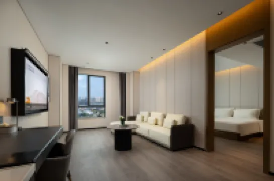 Beihai Yintan Avenue Boya Atour Hotel