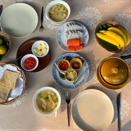 The Thai House Homestay Отели рядом с достопримечательностью «Торговый центр Central Plaza WestGate»