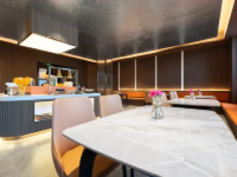 Homeinn Lilan Ripple · Yun Hotel (Anji Jiuzhou Shopping Center) โรงแรมในอันจี้