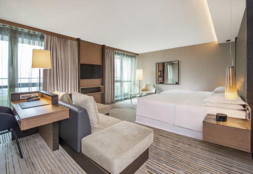 4. 쉐라톤 그랜드 ..