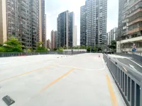 Lavande Hotel (Jiangmen Wuyi University Lihe Plaza Branch) - Bãi đậu xe
