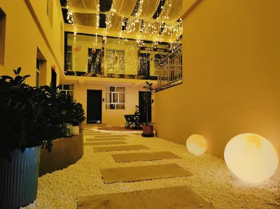 Lumingju Homestay