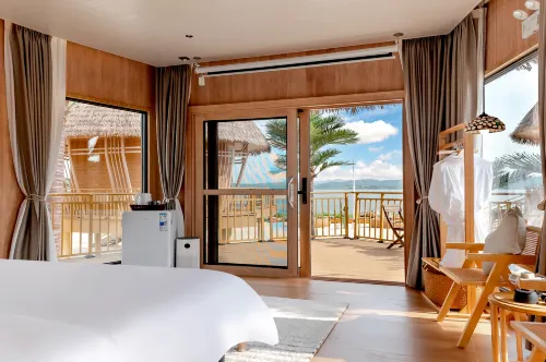 Xinyang Xingxiu River Beach Camping Hotel