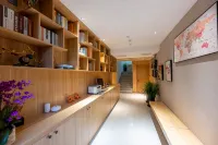 Jewel Orange Hotel - 2-Star