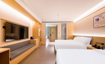 Manyue Hotel (Qingdao May Fourth Square)