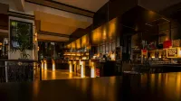 Emiii House - Homestay Near The Wave Park Vinhomes Ocean Park 2 - bar
