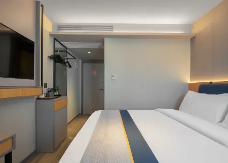 Homeinn Selected Hotel (Xiamen University Nanputuo Temple)