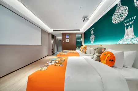 Chenfeng Zhenpin Hotel Jingdezhen Отели рядом с достопримечательностью «Jingdezhen Ceramics University (Xinchang Campus)»