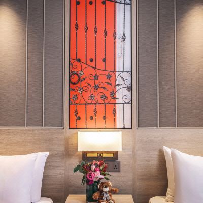 Deluxe Double Queen Royal Plaza on Scotts Promo Code