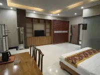 Lingbi Shiyuan Hotel