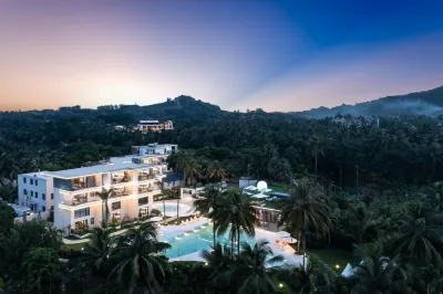 Blue Bird·Infinity Pool Designer Ocean Villa (Riyuewan Store)Wanning Hotels near Riyue Bay