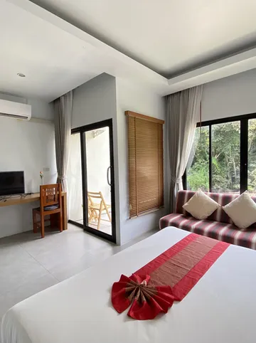 รูปภาพของไวท์แซนด์ ฮาลาล เฮ้าท์ กระบี่