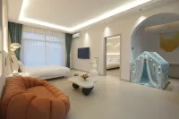 Xiaolu Chenke·Bandao Vista Bed and Breakfast (Wanning Shimei Bay Shenzhou Station Branch)