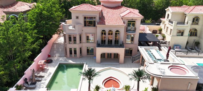 Nanshannan Hot Spring Vacation Villa Hotels in Gaizhou