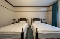 Yanguan Chaolezhicheng Police Apartment Hotels in Haining