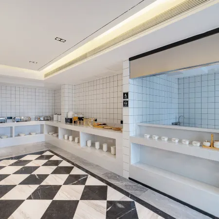 Xana Hotelle Hotel (Yongcheng Jinboda Shopping Plaza)