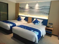 Mingyang Hotel (Chongzuo Daxin County Detian Plaza) Hotel dekat Yangli Zhoucheng