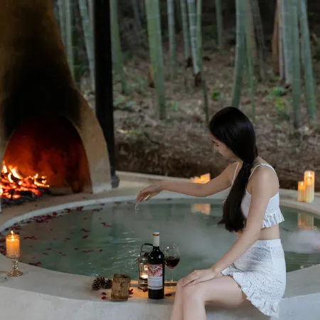Anji Su'in Designer Private Soup Hot Spring Beauty Stay