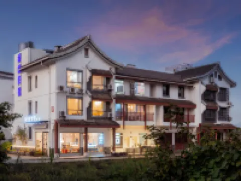 Huanhuan Guisu Homestay (Guilin Yanshan University Town) Hotel berhampiran Guilin Botanical Garden