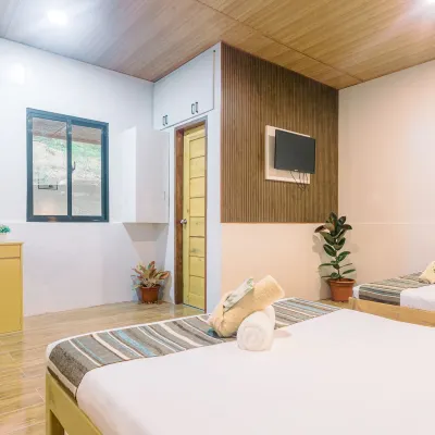 BUSAI DREAM FALLS RESORT Hotels near Sevilla Twin Hanging Bridge