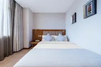 Qujing Yishi Yihe Hotel (Cuifeng Road, Qilin District)