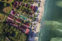 PinkCoco Gili Air - Constant Surprises & for Cool Adults Only - Mountain view