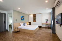 First Studio Hotel Da Nang - balcony