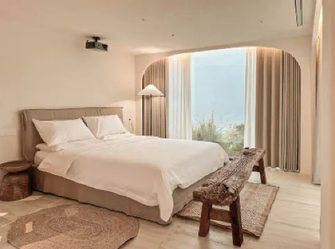 安南達万寧小巴釐民宿 燕子洞風景区周辺のホテル