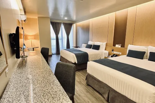 West Plaza Hotel at Lebuu Street